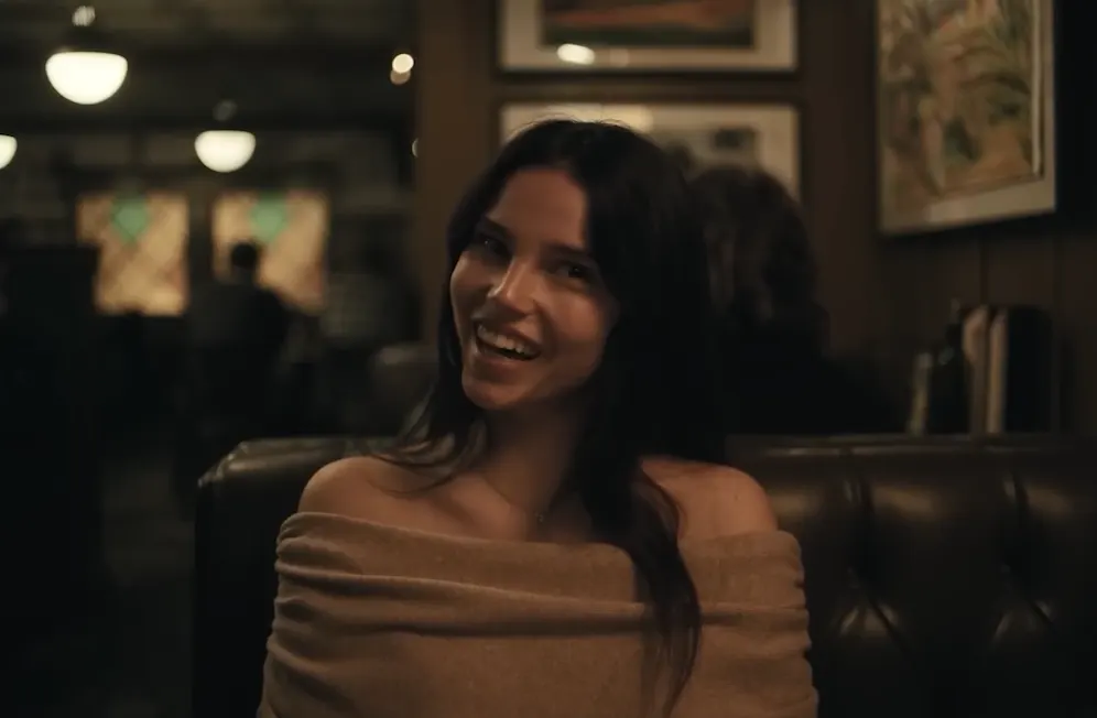 Obsession - Diner Scene at 00:52 — NIKKI
